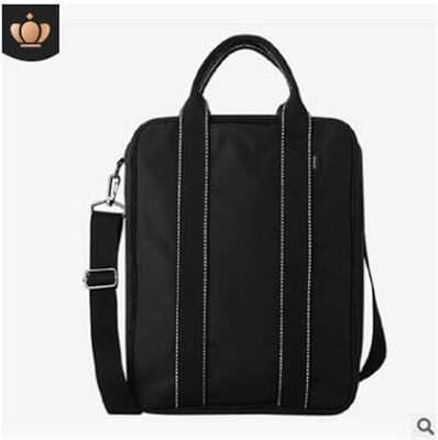 

Korean version of the large-capacity travel clothing storage bag waterproof shoulder shoulder finishing Messenger bag