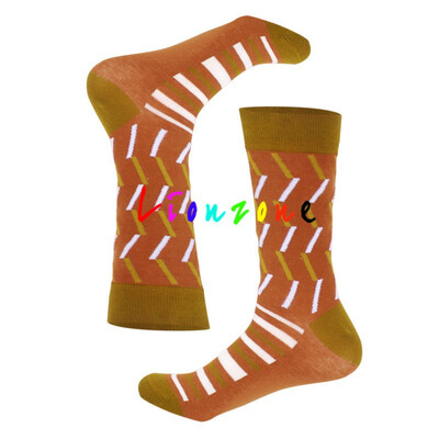 

LIONZONE 2018 Hot Happy Socks Men Women Unisex With Stripes Design Cotton Travertine Casual Crew Socks Funny Gift