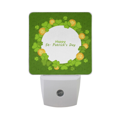 

ALAZA LED Night Light With Smart Dusk To Dawn SensorShamrock Pattern Plug In Night Light