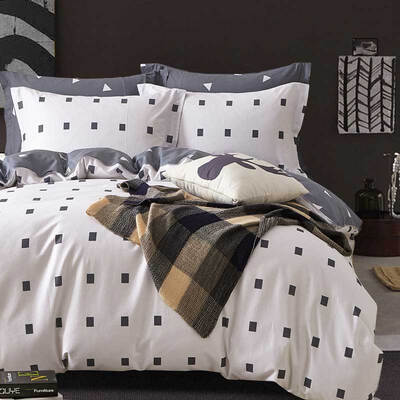 

Hongrui Home Textiles Bedding Set of four sets of cotton cotton twill Nordic simple bed sheets quilt 15 m bed 18 m bed single men&women
