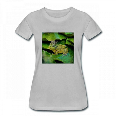 

Andrea Haase Animals Illustration Funny Green Frog with Golden Crown Illustration Women T-Shirt