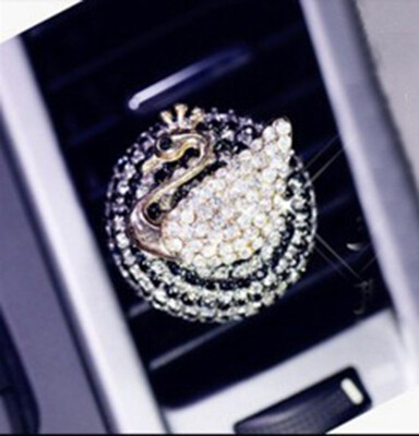 

Automobile Decoration Ornaments Fashionable Rhinestone Car Air outlet Solid Fragrance clip Car Accessories Nice Gift Beautiful