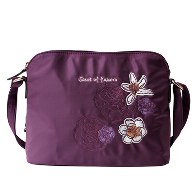 

Flower princess flower flower aroma embroidery Oxford nylon art Messenger rabbit shoulder nylon bag 1703BS003 purple