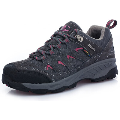 

TFO hiking shoes