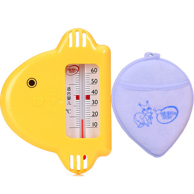 

love profit fish-shaped bath thermometer heart-shaped baby bath rubbing suit F16 color random delivery