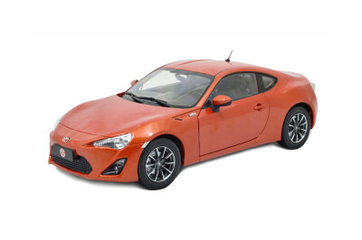 

1:18 scale Toyota GT86 2013 diecast model car orange