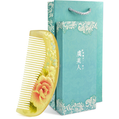 

Yu Mei Ren Qi Yi horns combs hand-painted piles comb Christmas Christmas Valentine&39s Day gifts to send his girlfriend birthday gift gift bag matching bag bag bag