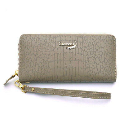 

Crocodile CROCODILE fashion leather handbag handbags multi-card crocodile pattern female wallet D333142-1110 apricot