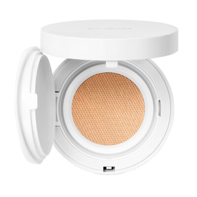 

Shu Uemura Shu-uemura white porcelain cushion foundation 574 powder box replacement net transparent white light pad foundation cream