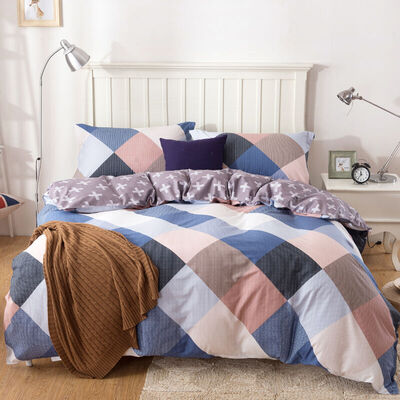

Jingdong Supermarket Antarctic NanJiren Quilt Cover Cotton Twill Printed Quilt Single Bed Cover Single piece Gray 150 200cm