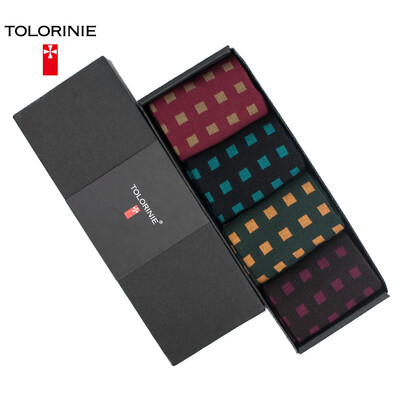 

TOLORINIE business men socks combed cotton trend cotton socks four seasons men socks in the tube socks box 4 double K7102M0011
