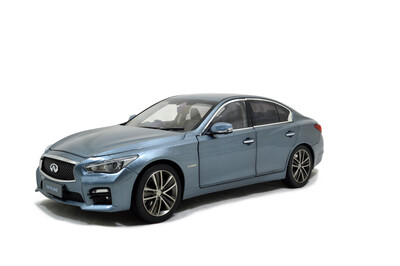 

масштаб 1:18 Infiniti Skyline 350 GT 2015 Diecast модель автомобиля
