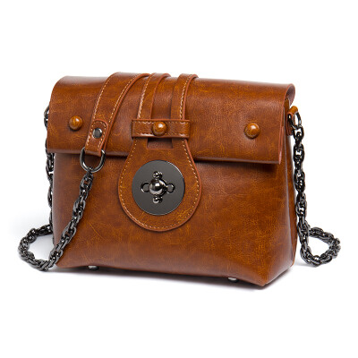 

Viney Leather Messenger Bag Fashion Shoulder Lady Chain Bag Retro Brown