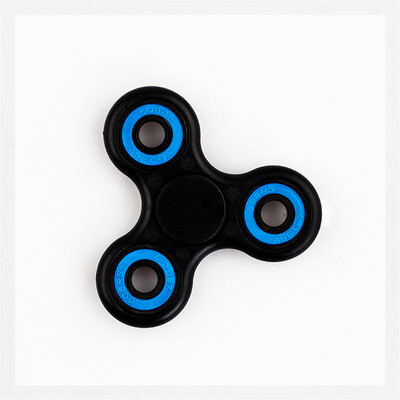 

Hot Fun Triangle Hand Spinner Finger
