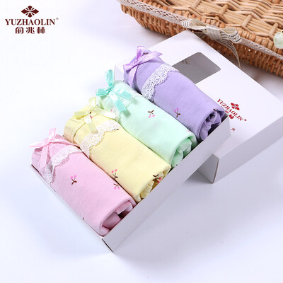 

Yu Zhaolin children&39s underwear category A standard girls baby four boxed flat underwear YL17T002XN love section 130