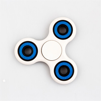 

Hot Fun Triangle Hand Spinner Finger Купить 4 и получить 1 бесплатно