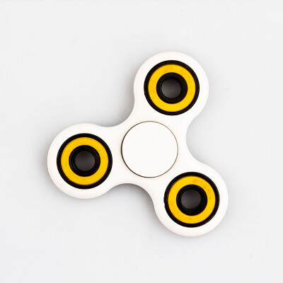 

Hot Fun Triangle Hand Spinner Finger Купить 4 и получить 1 бесплатно