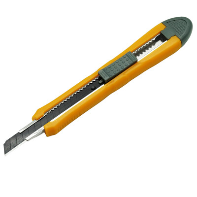 

Takama 501009 utility knife small 9mm paper knife wallpaper knife push twist automatically lock office knife black blade 3 piece