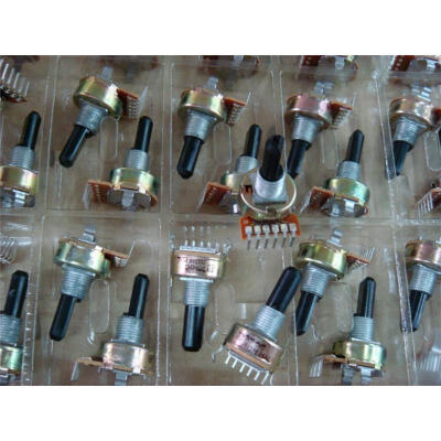 

161 pairs associated with the midpoint of the vertical potentiometer C20K handle 20MMF