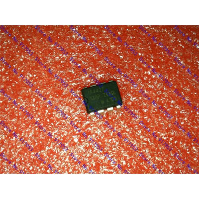 

Free Shipping 10PCS LOT Original IR4427 DIP8