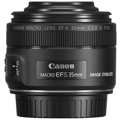 

Canon EF- 35mm f / 2.8 IS STM macro lens