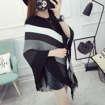 

2017 Spring and Autumn New Women loose striped tassel shawl knitted cloak hooded bat shirt