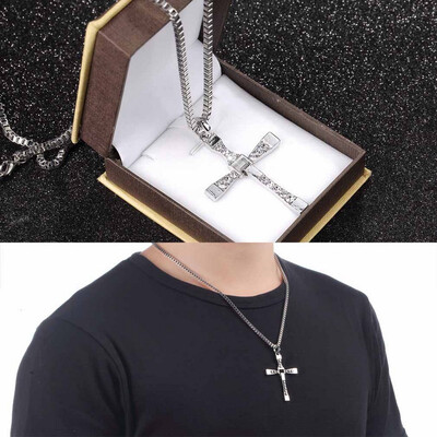 

Hot The Fast and The Furious Dominic Toretto CROSS PENDANT Chain Necklace