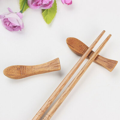 

Handcrafted Fish Shape Cherry Wood Chopstick Rests Set - Pack of Five