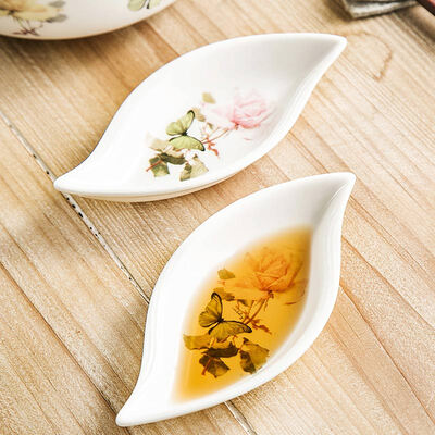 

A Ting Jingdezhen ceramic shaped sweet&sour dish 2 piece
