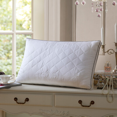 

LOVO Carolina life pillows bedding pillows silk silk Tencel cotton silk pillow 45 71cm