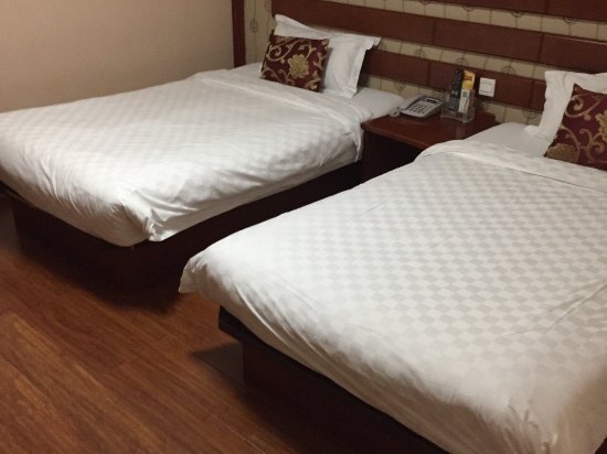 大连日月明宾馆(延安路友好广场店)