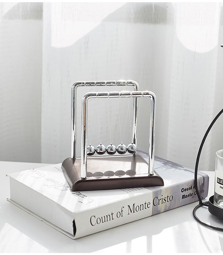 牛顿摆装饰品创意家居客厅电视柜酒柜混沌摆工艺品小摆设牛顿摆加大