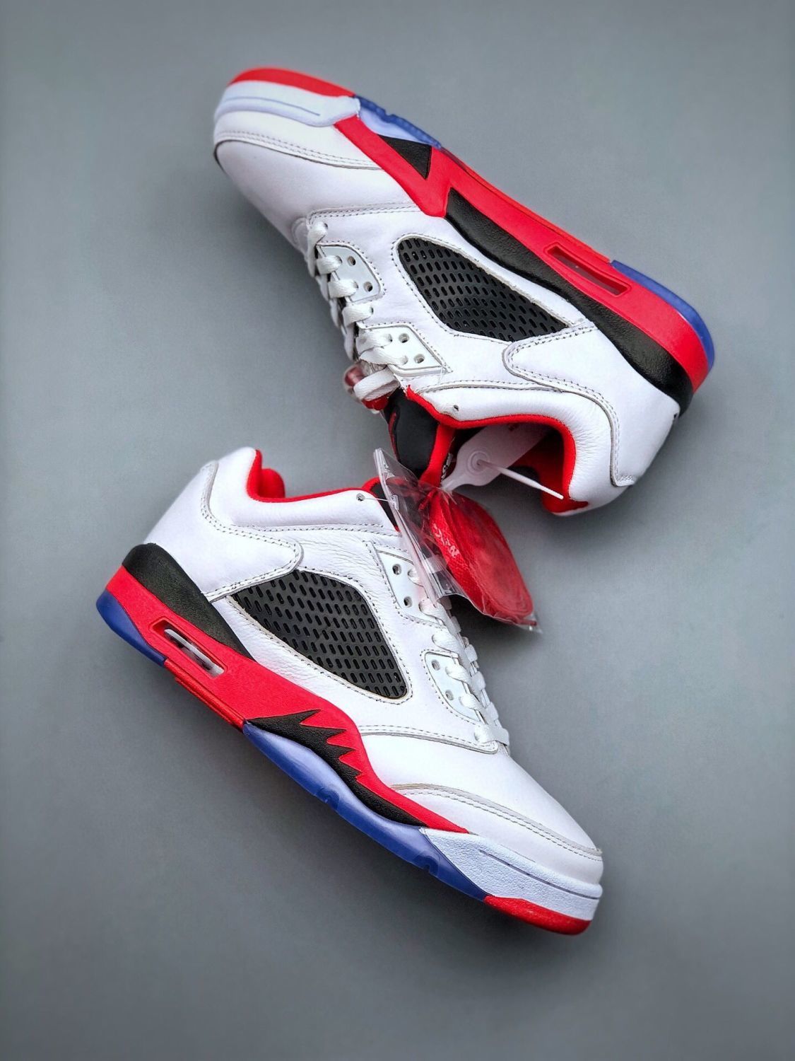 莆原aj5 low撕撕乐clot中国玉流川枫慈善乔5男低帮休闲运动篮球鞋 白