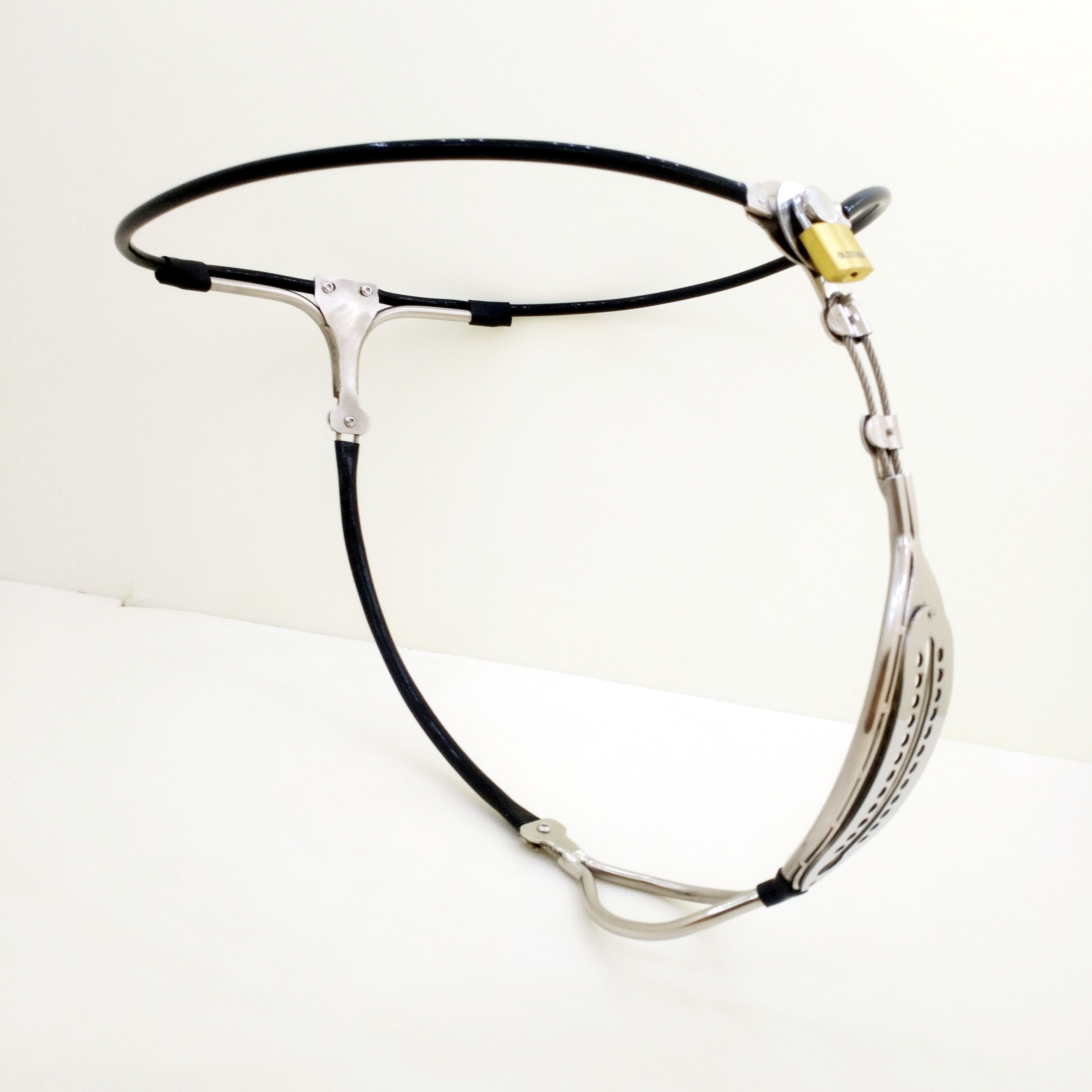 左婷心情趣轻便版内裤裤锁戒欲防出轨卡拉拉另类裤防狼裤 美女心贞cao