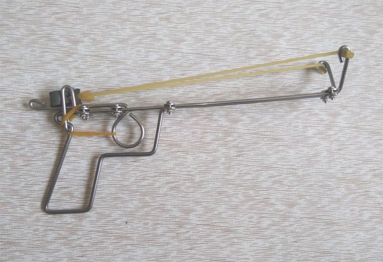 连发高精度金属户外弓箭弩合金十字连弩折叠玩具射鱼弓箭驽皮筋大威力