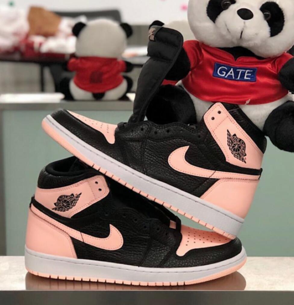 耐尅新款aj1 脏粉果冻黑粉脚趾女神粉 乔1板鞋 高帮运动鞋555088-081