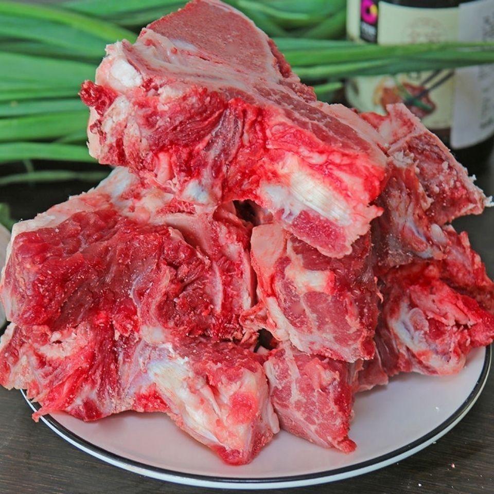 国产牛骨头牛脊骨黄牛牛脊骨大骨汤火锅锅底麻辣烫锅