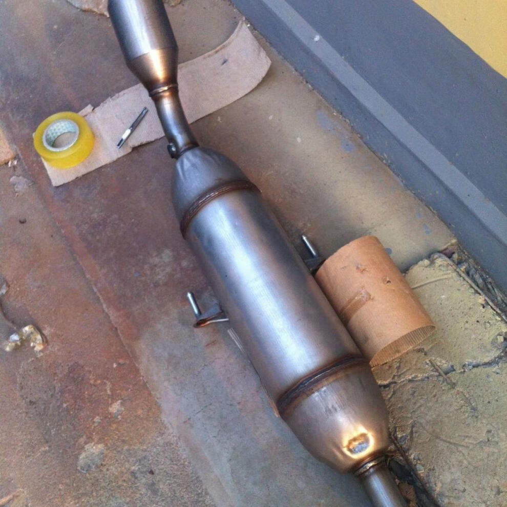 凯美瑞 锐志花冠雅力士 rav4威驰佳美雷 凌逸致 卡罗拉三元催化器