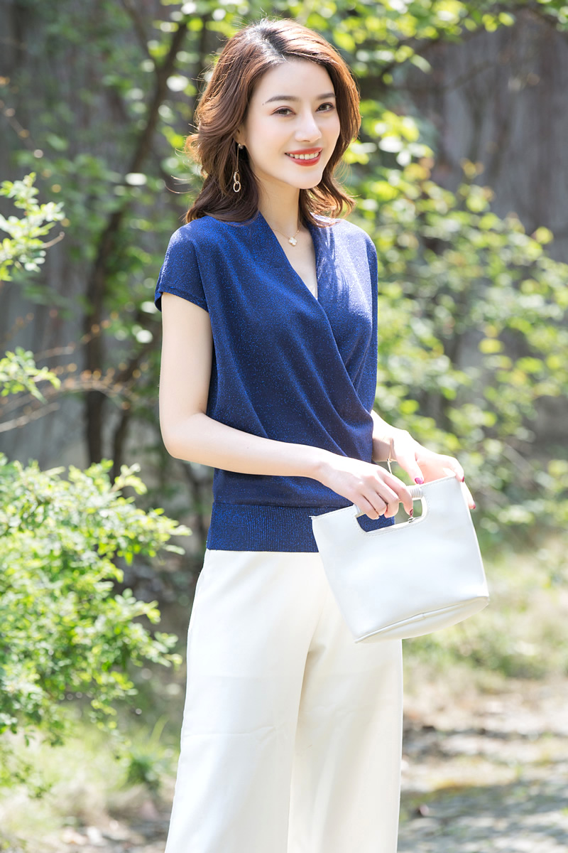 ouhen高端品牌女装 v领亮丝短袖上衣女2020夏季新款金银丝闪光丝打底