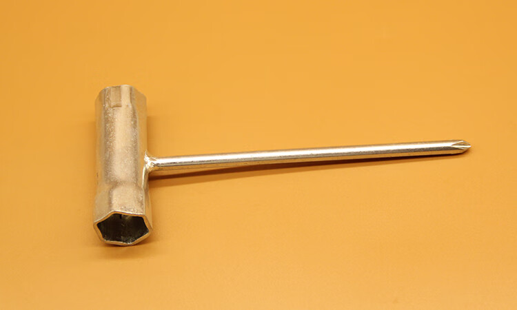 割草机火花塞套筒汽油打草机内六角扳手火花塞三用多用t形扳手