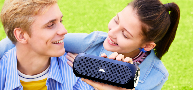 jbl turbo 音乐飓风 蓝牙音箱 重低音炮 户外便携音响 办公家用 turbo