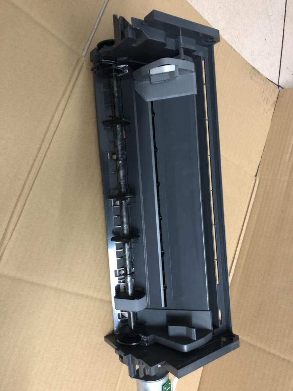 全新原装epsonl1800 l1300 r1390 1500w打印机进纸器配件 深灰色 件