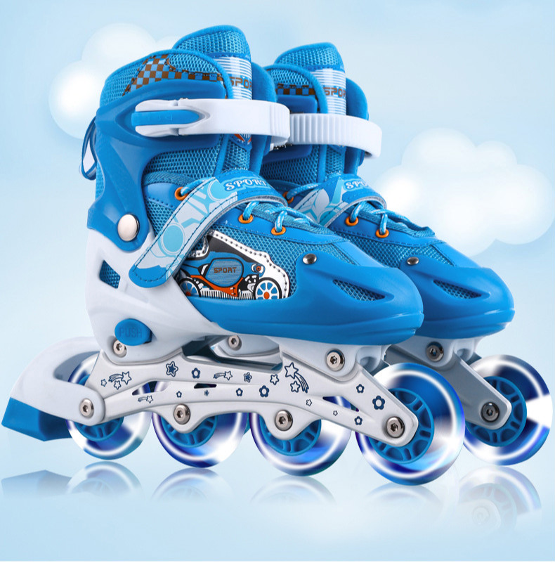 儿童全套装男女旱冰鞋滑冰鞋直排轮滑鞋可调单闪溜冰鞋 蓝色单闪套装