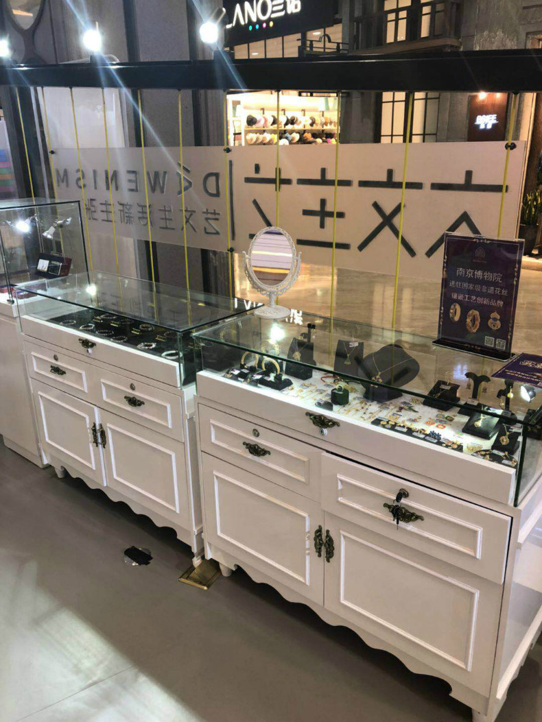 珠宝展示柜z玻璃饰品首饰展柜商用玉器翡翠欧式中岛精品产品柜台 黑色