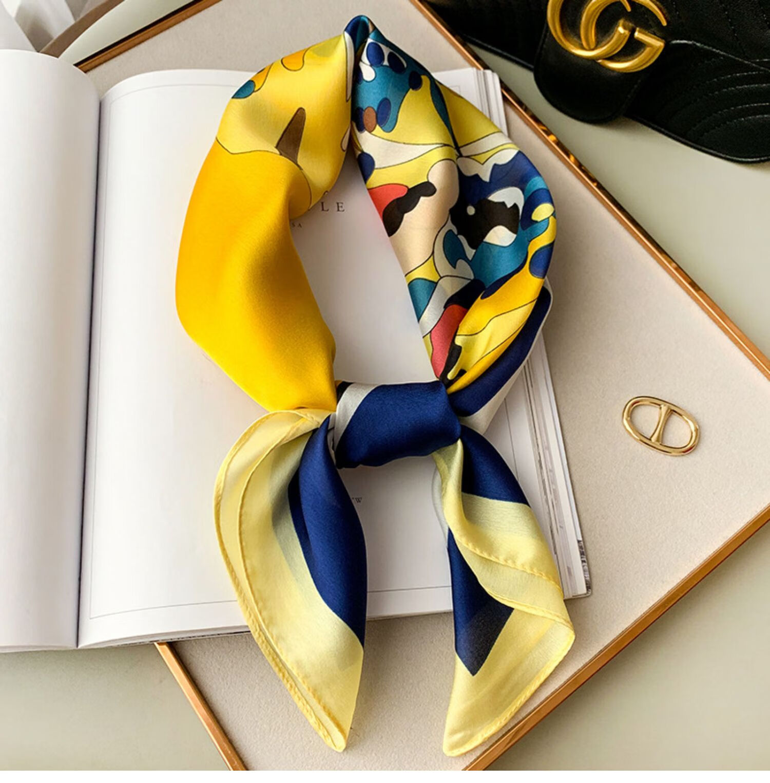 法黛姗丝巾女春秋70方巾通勤职业装方巾批发工作服西服衬衫礼仪领巾