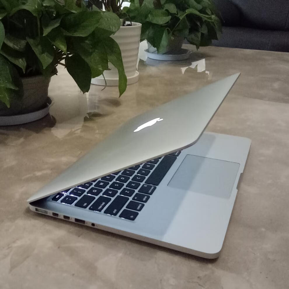 适用二手apple苹果macbookairpro苹果笔记本电脑i5i7商务本154寸经典