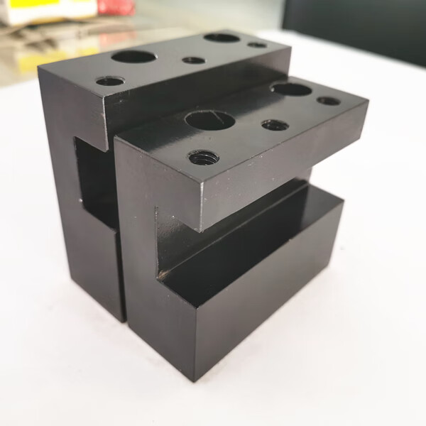 定制定制数控车床配件机床排刀架刀座仪表排刀架座单排刀座定做底厚25