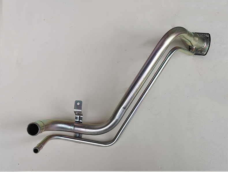 适配长安逸动cs35油箱加油管加油铁管加油口铁管燃油箱加油铁管嘴cs35