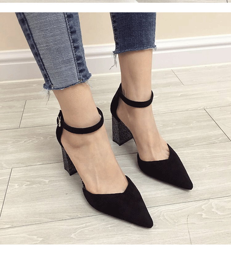 高跟鞋女新款一字扣2020夏季拼色粗跟尖头浅口女单鞋女鞋 黑色6公分