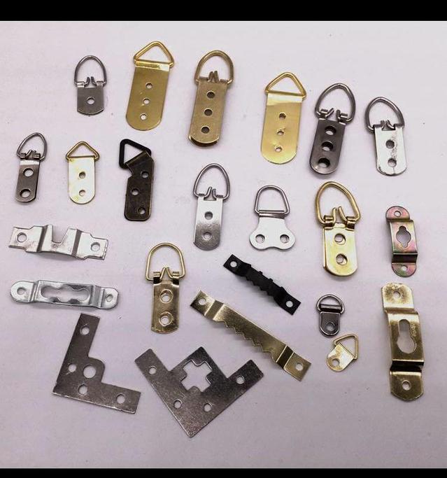 壁画挂钩相框挂画挂钩字画挂钩十字绣装裱五金挂扣画框加厚双孔吊环sn